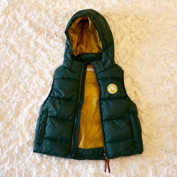 H&M Other - H&M Kids Green removable Hooded Puffed Vest 3/4T